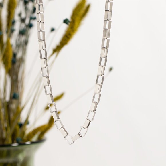 Silver Stainless Steel Paperclip Chain Necklace | Chunky Non-Tarnish Luxury Look - Picture 5 of 5